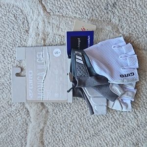 BNWT Giro Monica II gel gloves